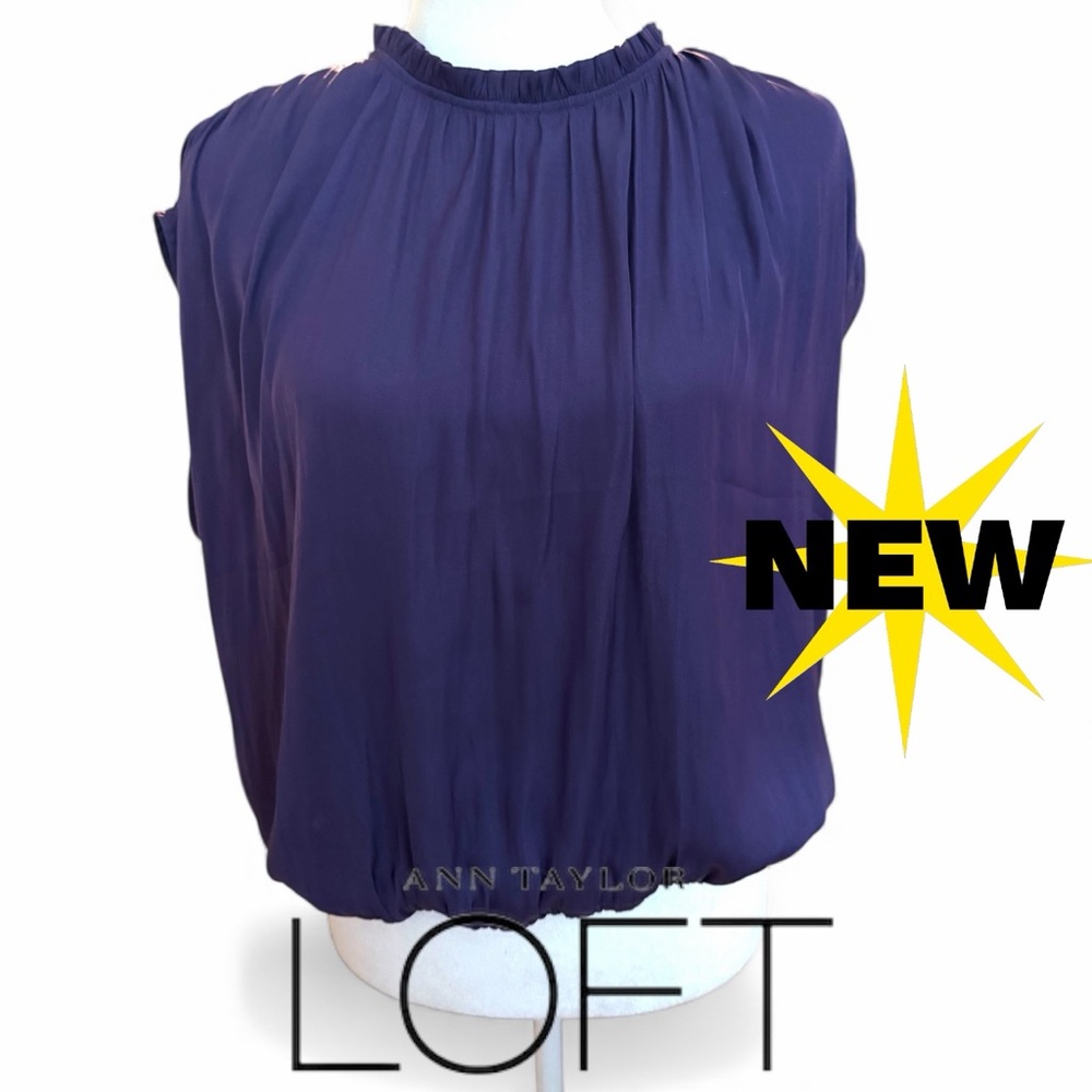 NEW with tags 💜 LOFT sleeveless gathered silky top in purple size large elastic